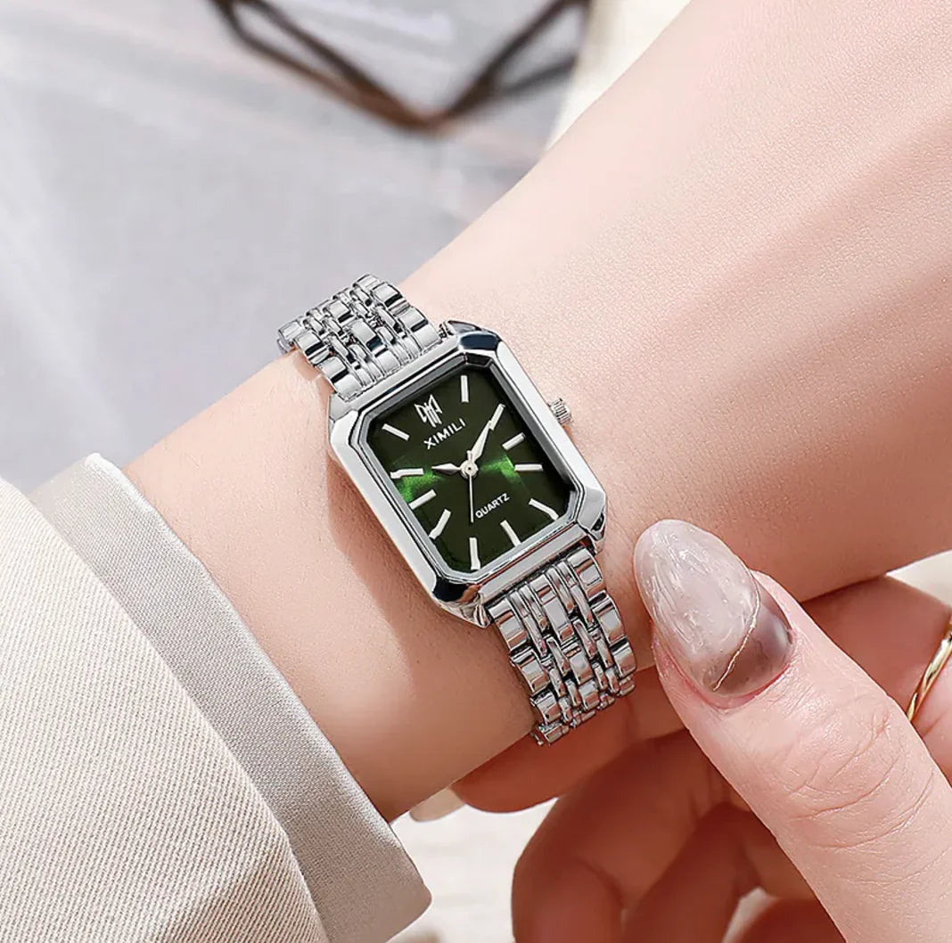 Women's Minimalist Square Dial Watch – Steel Strap Elegant Fashion Timepiece